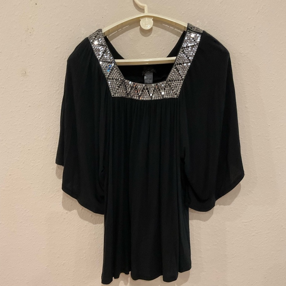 Forever 21 Flowy Blouse Square Sequin Neckline Flutter Sleeves Black Women’s Med